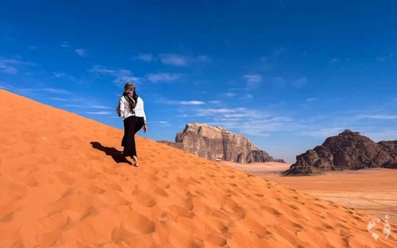 Wadi Rum: 4x4 Full day Tour with Bedouin Guide and Sunset - The 4x4 Adventure and Key Stops