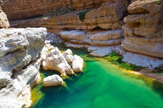 Wadi Shab and Bimmah Sinkhole Group Full Day Tour - The Itinerary: What to Expect