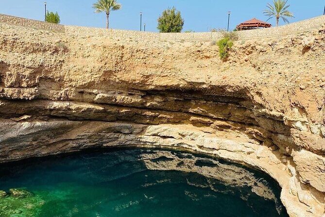 Wadi Shab and Bimmah Sinkhole Private Day Trip+Lunch - What the Tour Means for Different Travelers