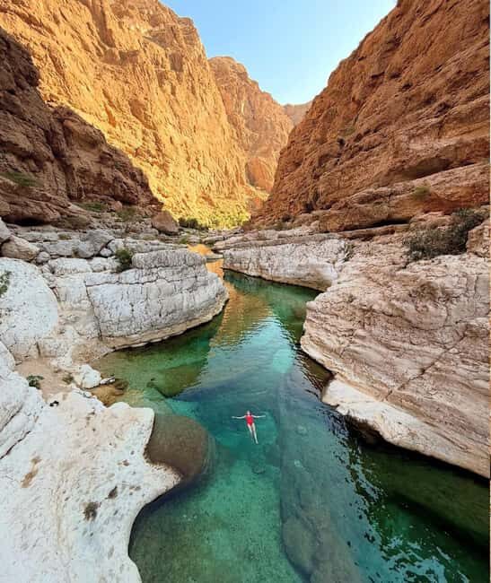 wadi shab and bimmah sinkhole tour from muscat - Key Points