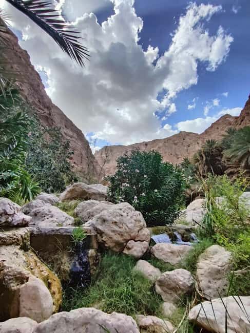 Wadi Shab &Bimmah Sinkhole &Heart shaped Cave &Pebble Beach - Lunch & Refreshments