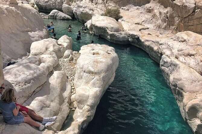 Wahiba Sand Desert-Bedouin House-Wadi Bani Khalid - Full Day Tour - FAQs