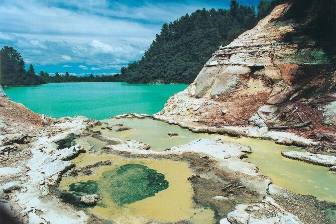 Wai-O-Tapu & Wai Ariki Hot Springs Small Group Tour in Auckland - Introduction: Why This Tour Stands Out
