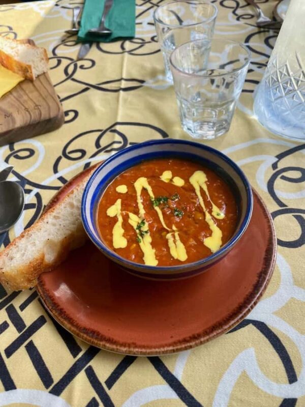 Waiheke Island Gourmet Food and Wine Tour with Lunch - Perfect for Who?