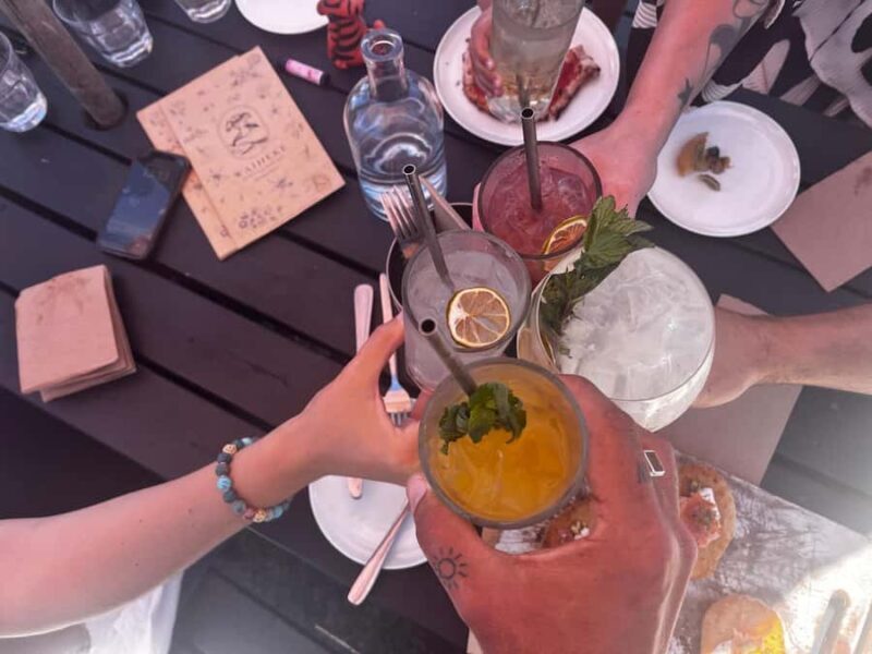 Waiheke Island: Guided Luxury Wine Tour with Tastings - Key Points