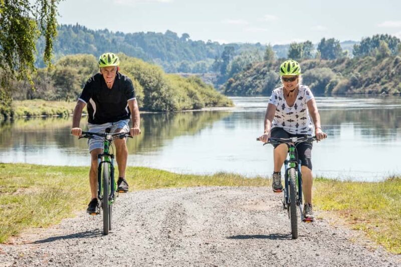 Waikato: Half-Day Karpiro River Trail Bike Tour - Exploring the Karapiro River Trail
