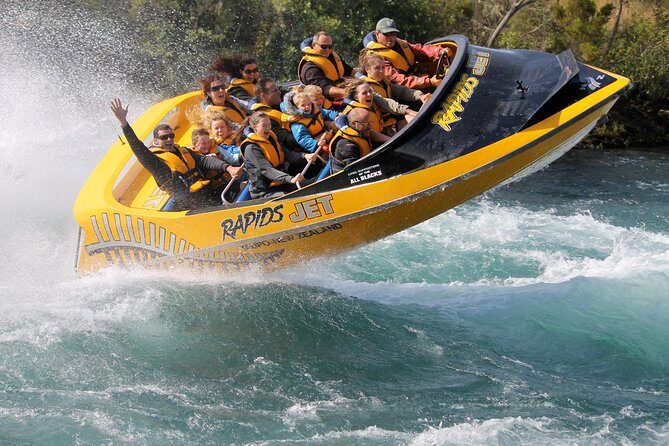 Waikato River Jet Boat Ride from Taupo - An Authentic Look at the Waikato River Jet Boat Ride