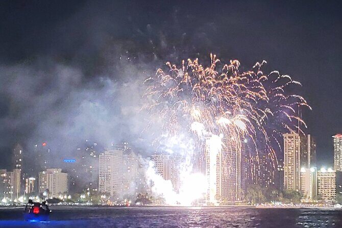 Waikiki Beach Catamaran Friday Night Fireworks Tour - Final Words