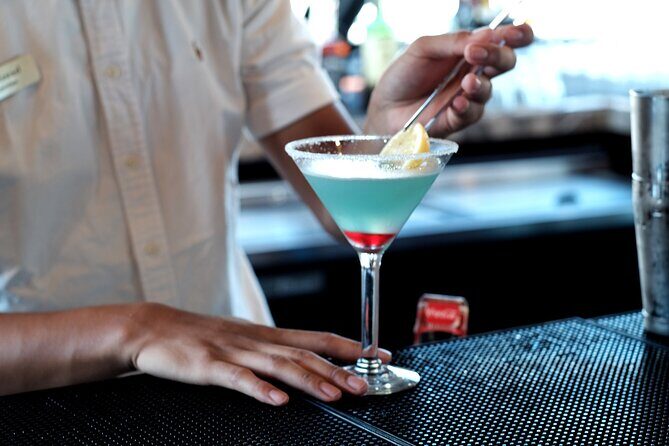 Waikiki Fireworks Cocktail Cruise - Additional Considerations