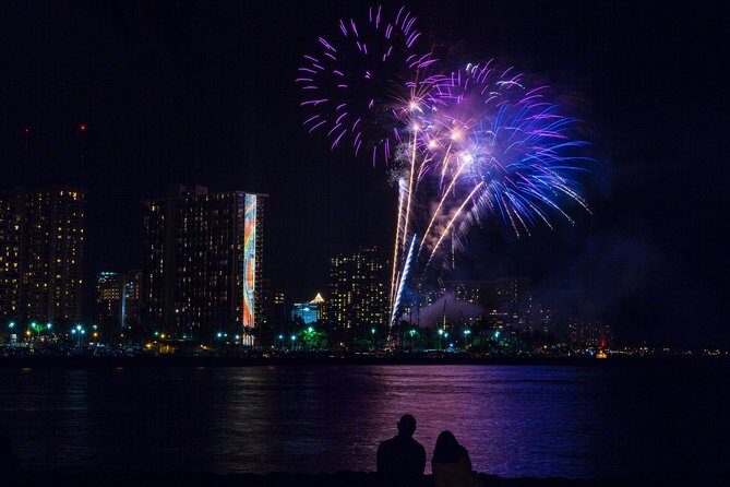 Waikiki Fireworks Dinner Cruise: Sail & Sparkle on Friday Nights - FAQ