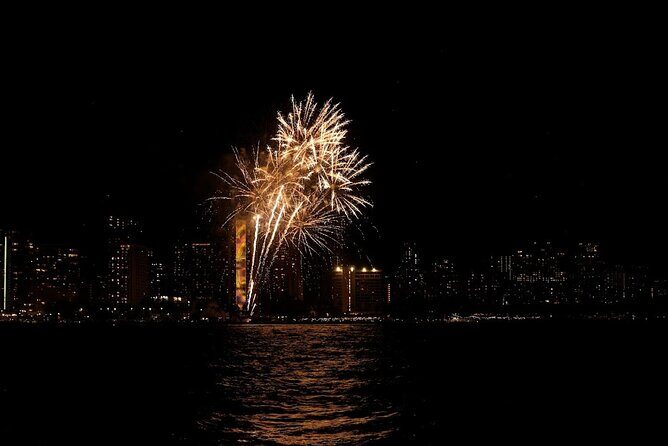 Waikiki Friday Fireworks Boat Cruise from Oahu - What’s Included and How It Matters