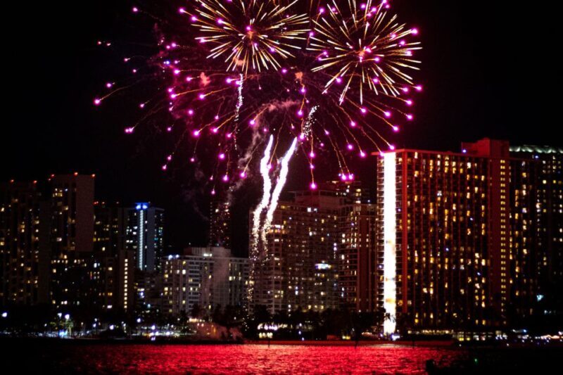 Waikiki Friday Night Fireworks Cruise - The Experience: Views, Wildlife & Fireworks