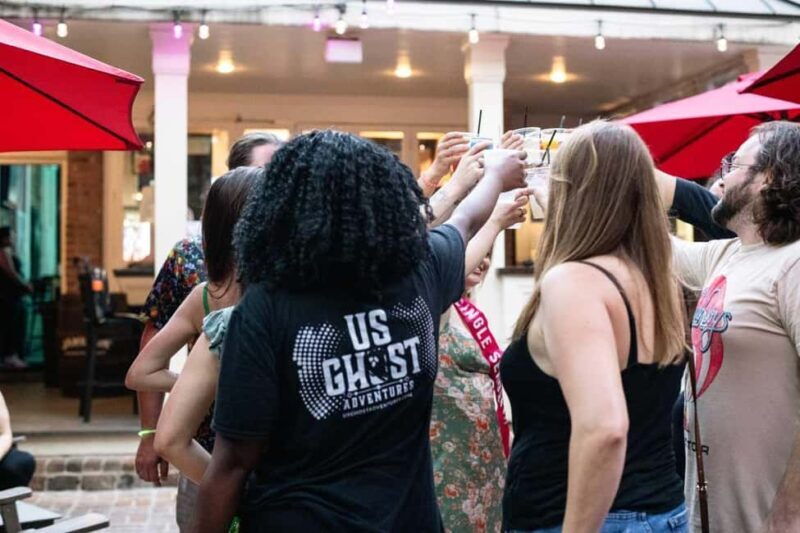 Waikiki Ghosts Boos and Booze Haunted Pub Crawl - Key Points
