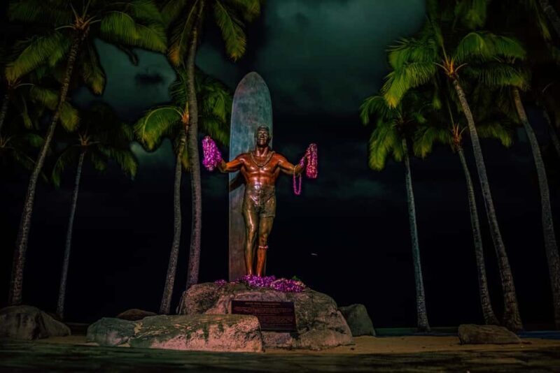 Waikiki Ghosts Boos and Booze Haunted Pub Crawl - Analyzing the Experience: Why It Works