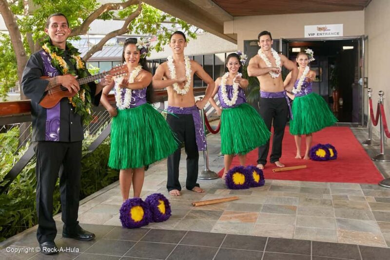 Waikiki: Luau and Buffet w/ optional Rock-A-Hula Show - Key Points