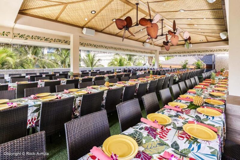 Waikiki: Luau and Buffet w/ optional Rock-A-Hula Show - An In-Depth Look at the Experience
