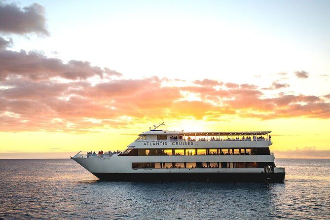 Waikiki Sunset Cocktail Cruise aboard the Majestic by Atlantis - Key Points