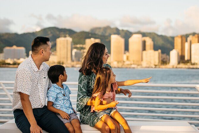 Waikiki Sunset Cocktail Cruise aboard the Majestic by Atlantis - The Sum Up