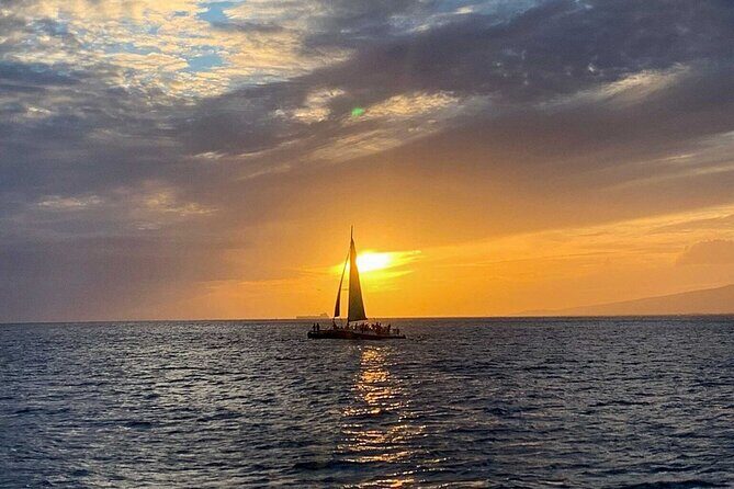 Waikiki Sunset Cocktail Cruise - Hilton Hawaiian Village - Who Will Love This Experience?