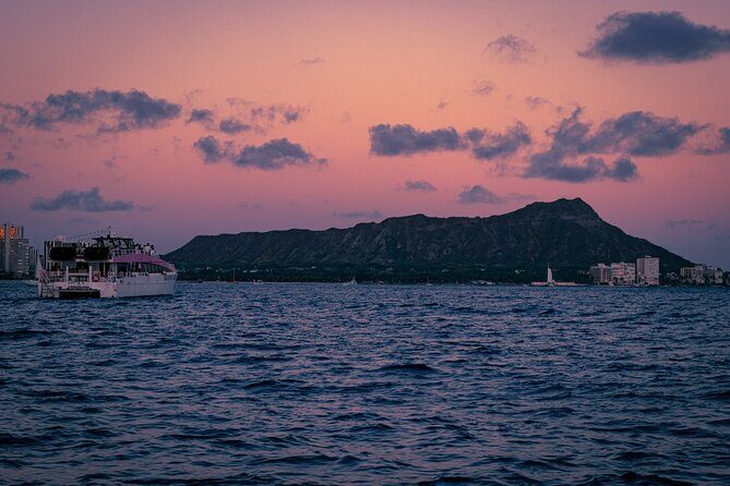 Waikiki Sunset Cruise Catamaran Boat Tour on Oahu - Introduction: A Waikiki Sunset Cruise Worth Considering