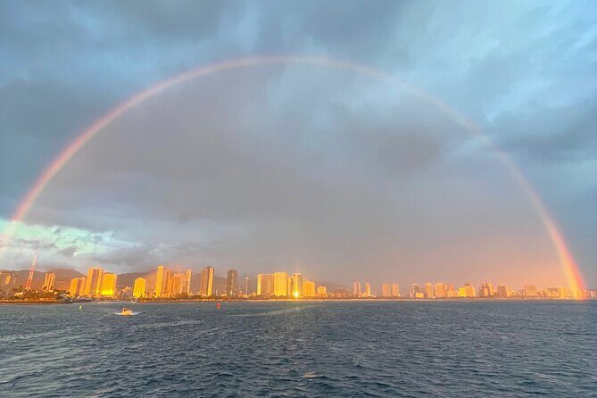 Waikiki Sunset Cruise Catamaran Boat Tour on Oahu - Who Will Love This Cruise?