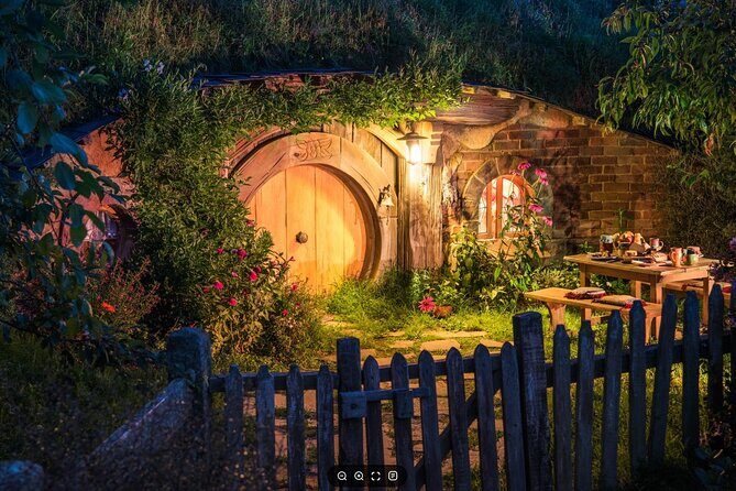 Waitomo Cave and Hobbiton Village Full Day Tour - FAQs