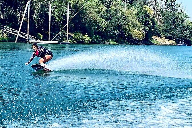 Wakeboard, Wakesurf or Kneeboard Private Half-Day Adventure - FAQ