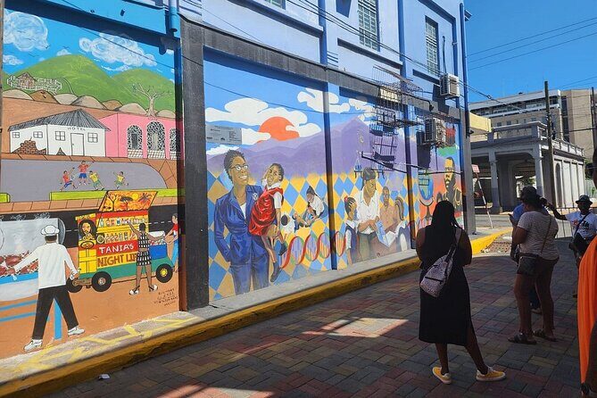 Walk tour of Downtown Kingston - Who Should Consider This Tour?
