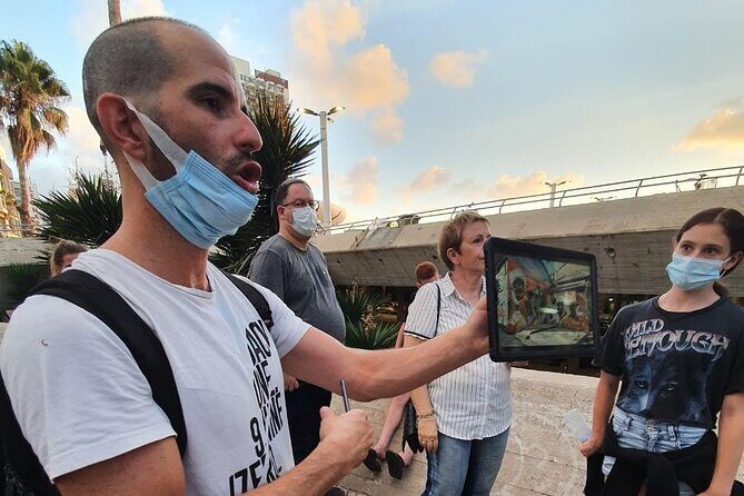 Walking Graffiti Tour with Augmented Reality in Tel Aviv - What It Means for You