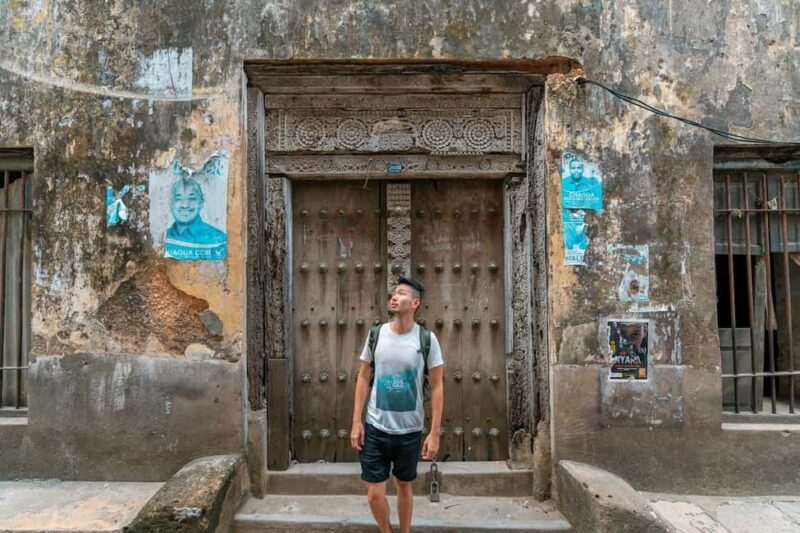 Walking in Stone Town with a Female Expert Tourguide - Key Points