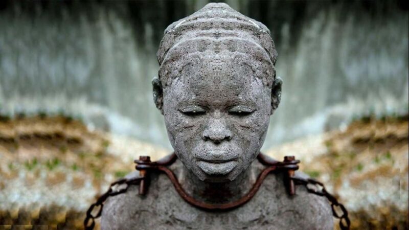 Walking in Stone Town with a Female Expert Tourguide - A Detailed Look at the Tour