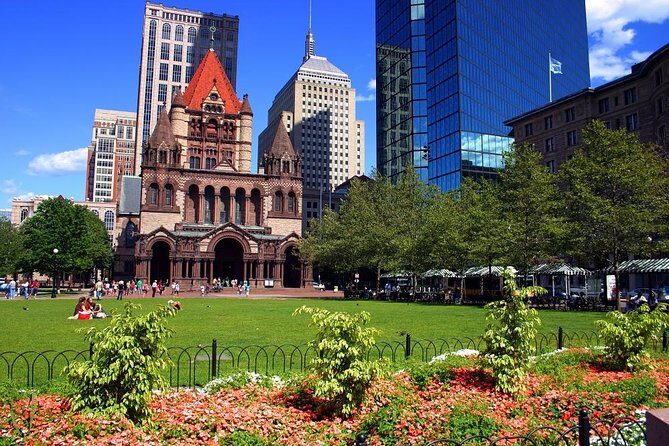 Walking Tour Downtown Freedom Trail + Beacon Hill & Copley Square - An Informative and Entertaining Walk Through Boston