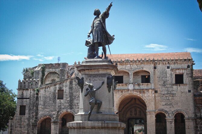Walking Tour from Santo Domingo City - Key Points