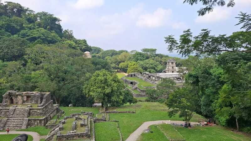Walking tour in the archaeological site and jungle of Palenque - FAQs