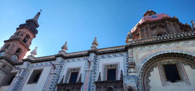 Walking Tour: Temples and Convents (Western Zone) - Authentic Stories and Local Legends