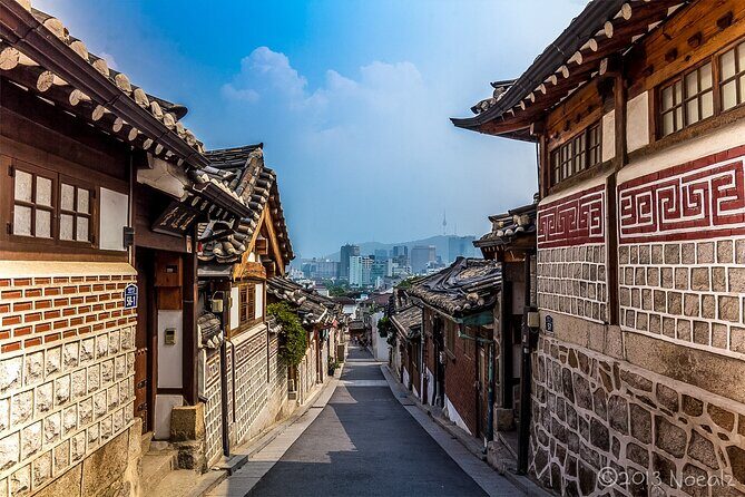 Walking Tour with Gyeongbokgung Palace, Bukchon, Insadong - FAQ