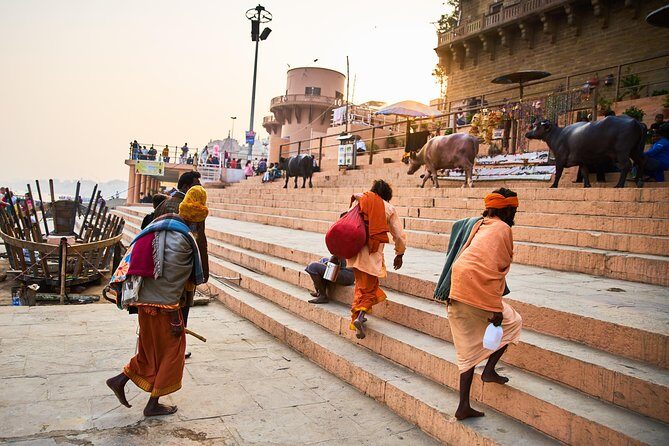Walking tours - for an authentic Varanasi experience - Who Would Enjoy This Tour?