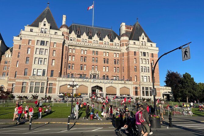 Walking Tours in Victoria Canada, food, drink, and history - Authenticity and Value: Why This Tour Works