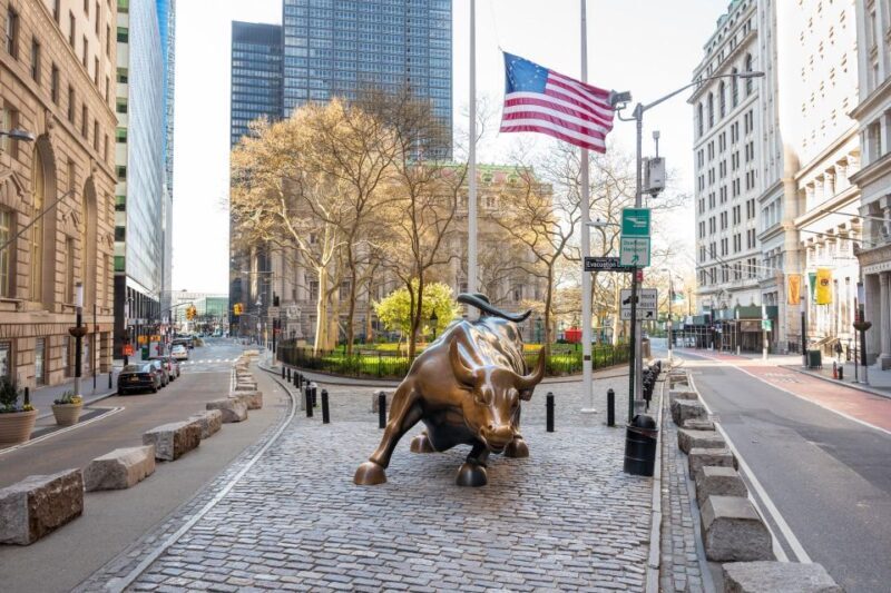 Wall Street and Financial District Private Walking Tour - Key Points