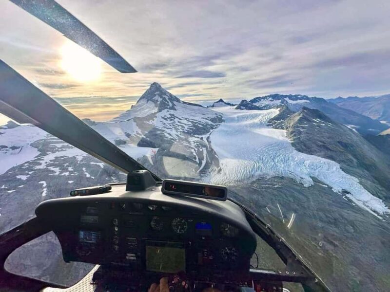 Wanaka: Amazing Aspiring Scenic Flight - Key Points