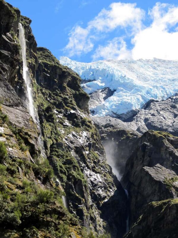 Wanaka: Rob Roy Glacier Guided Hike with Lunch - What to Expect: The Details of the Day