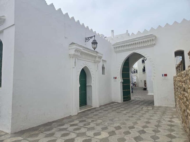 Wander the Wonders of Tangier: A Medina and Kasbah Journey - Who Should Consider This Tour?
