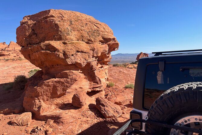 Warner Valley Dinosaur Track Site 4x4 Tour - An In-Depth Look at the Warner Valley Dinosaur Track Site 4x4 Tour
