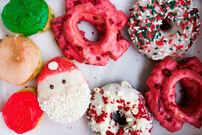 Washington DC Holiday Donut Adventure and Walking Food Tour - Key Points