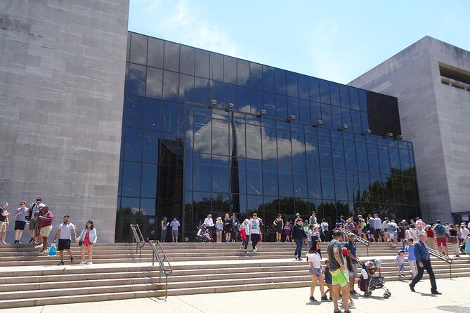 Washington DC Museums self-guided walking tour & scavenger hunt - Who Should Consider This?