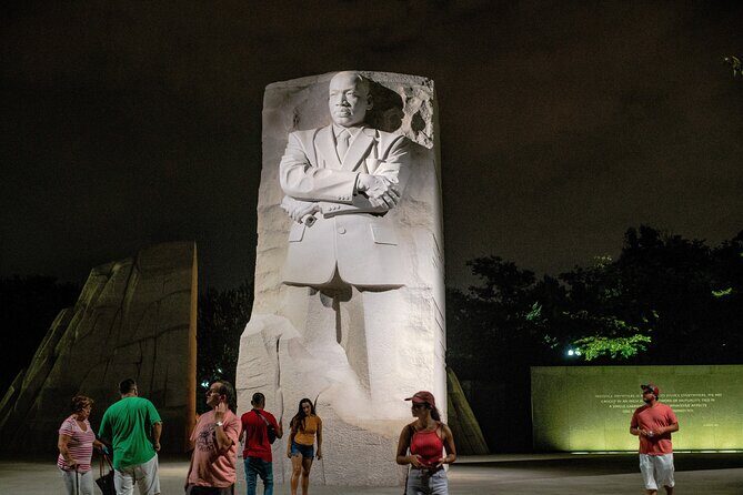 Washington DC Night-Time City Bus Tour with Optional Mount Vernon - An In-Depth Look at the Experience