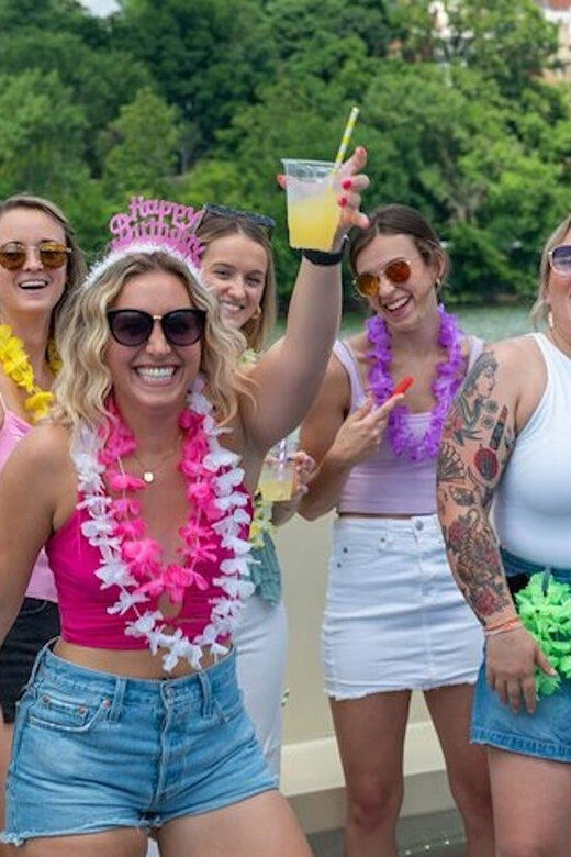 Washington DC: Sightseeing Brunch Cruise with Open Bar - A Closer Look at the Experience