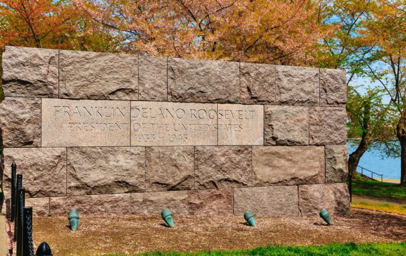 Washington DC: Sightseeing Tour with Potomac River Cruise - Transportation and Logistics