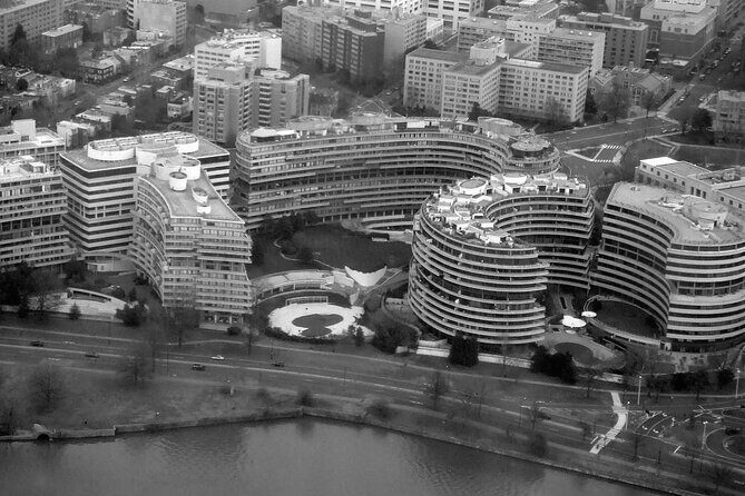 Washington DC's Scandalous History Night Tour - What to Expect from the Tour