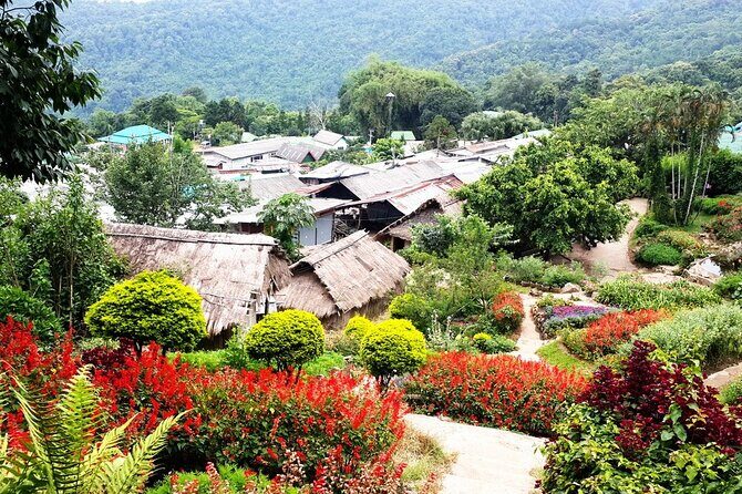 Wat Phra That Doi Suthep & Hmong Village Half Day Tour From Chiang Mai - FAQs